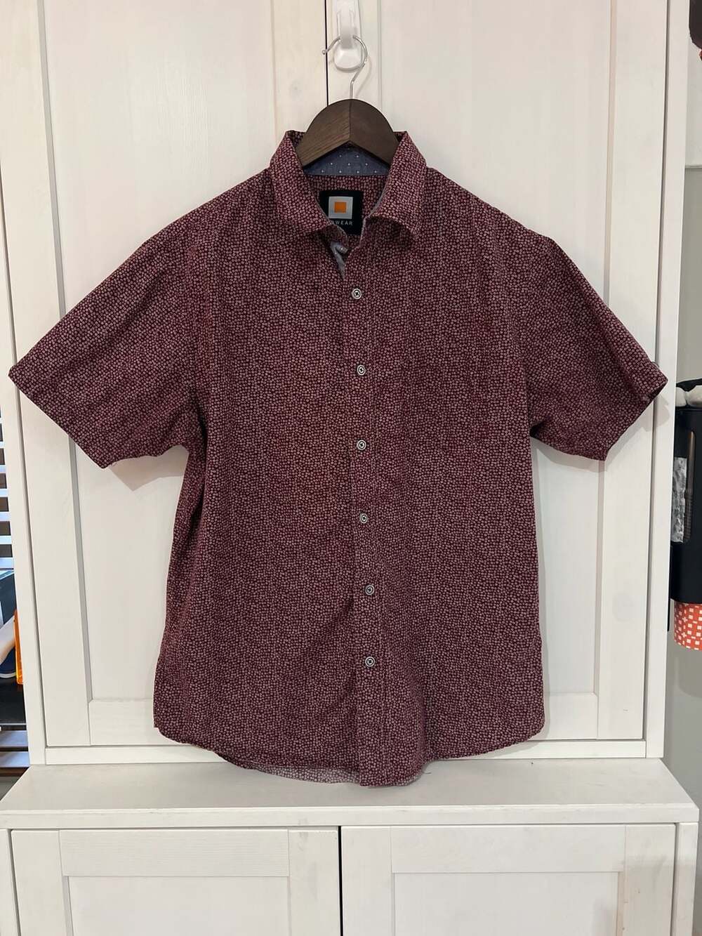 SQWEAR Men's Maroon Floral Print Short Sleeve Button Down Shirt  Large cotton